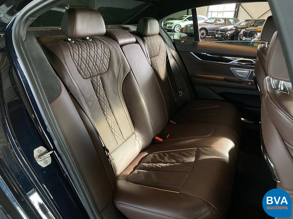 BMW 740d xDrive M-Sport High Executive 320hp 7-Series 2017, SH-847-X.