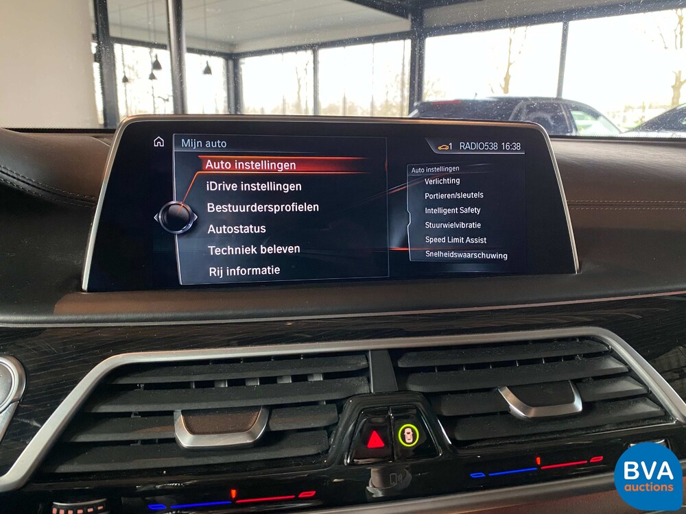 BMW 740d xDrive M-Sport High Executive 320hp 7-Series 2017, SH-847-X.