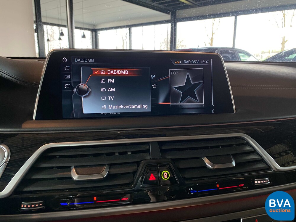 BMW 740d xDrive M-Sport High Executive 320hp 7-Series 2017, SH-847-X.