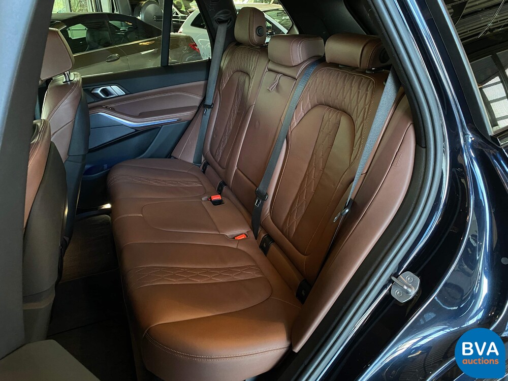 BMW X5 M50d M-Performance High Executive 400pk 2020 MY -Origineel NL-, XG-677-D