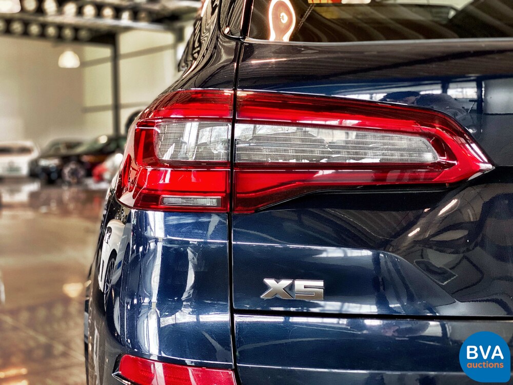 BMW X5 M50d M-Performance High Executive 400pk 2020 MY -Origineel NL-, XG-677-D