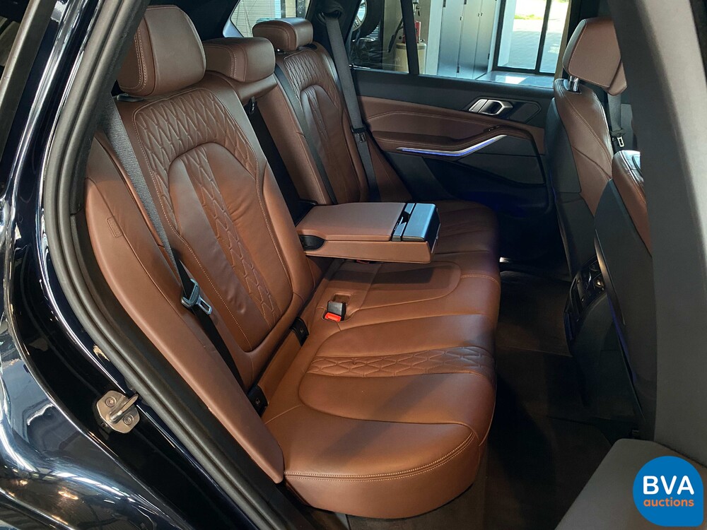 BMW X5 M50d M-Performance High Executive 400pk 2020 MY -Origineel NL-, XG-677-D