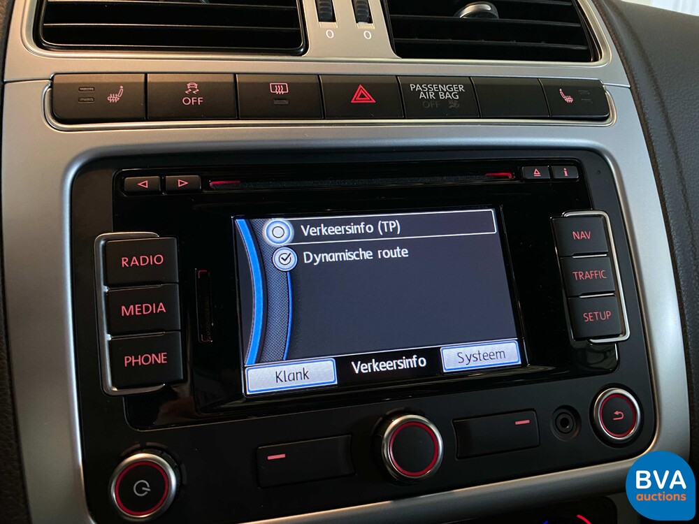 Volkswagen Polo WRC 2.0 TSI R Street 320pk 2014, 9-XJG-33