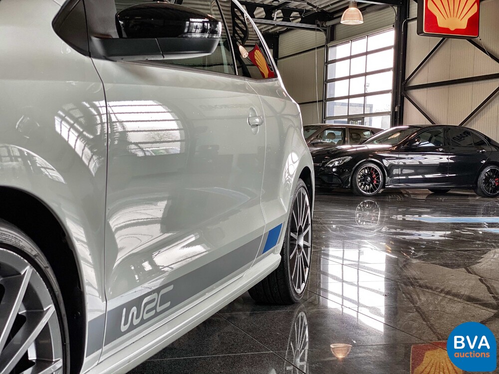 Volkswagen Polo WRC 2.0 TSI R Street 320pk 2014, 9-XJG-33