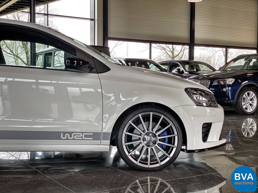 Volkswagen Polo WRC 2.0 TSI R Street 320pk 2014, 9-XJG-33