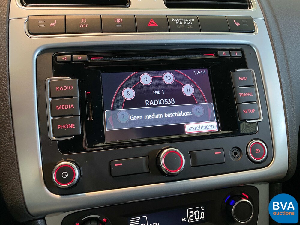 Volkswagen Polo WRC 2.0 TSI R Street 320pk 2014, 9-XJG-33