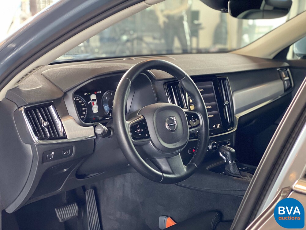 Volvo S90 2.0 D3 Momentum+ -Origineel NL- NIEUW-MODEL, RG-049-R