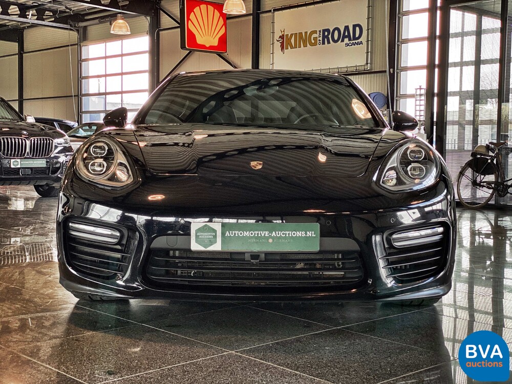 Porsche Panamera 4.8 GTS SportChrono 441 PS 2014, G-250-RV.