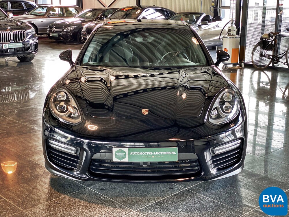 Porsche Panamera 4.8 GTS SportChrono 441 PS 2014, G-250-RV.