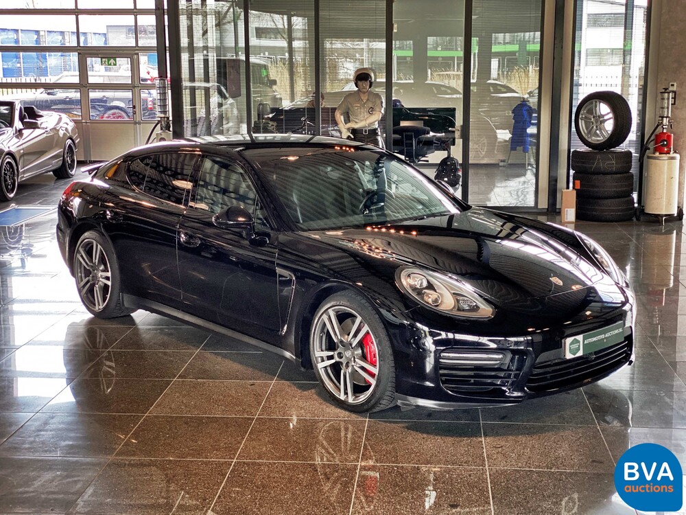 Porsche Panamera 4.8 GTS SportChrono 441 PS 2014, G-250-RV.