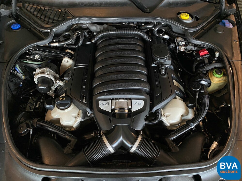 Porsche Panamera 4.8 GTS SportChrono 441 PS 2014, G-250-RV.