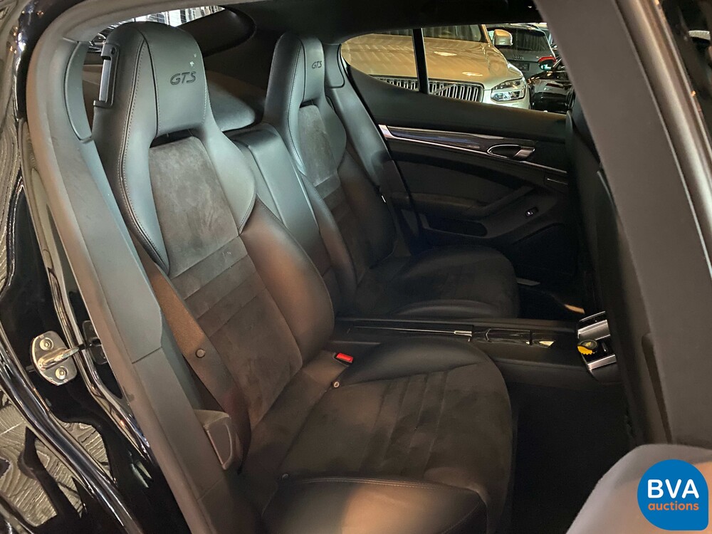 Porsche Panamera 4.8 GTS SportChrono 441 PS 2014, G-250-RV.