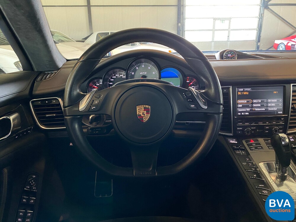 Porsche Panamera 4.8 GTS SportChrono 441 PS 2014, G-250-RV.