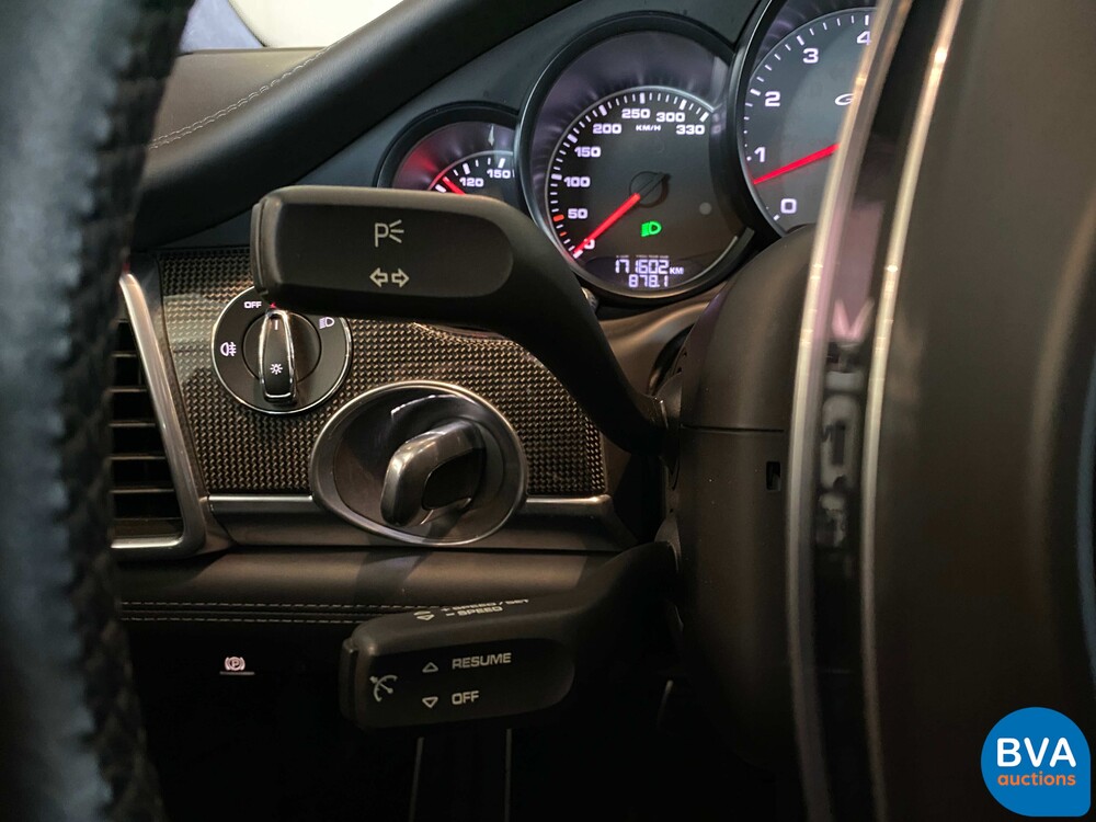 Porsche Panamera 4.8 GTS SportChrono 441 PS 2014, G-250-RV.