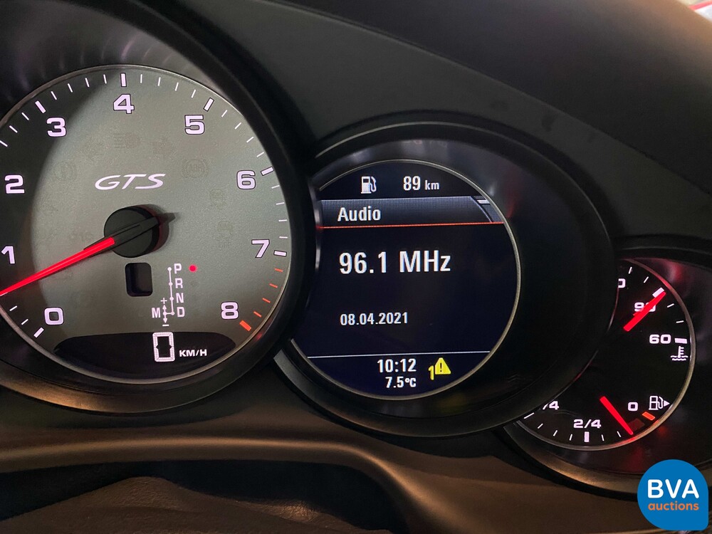 Porsche Panamera 4.8 GTS SportChrono 441 PS 2014, G-250-RV.