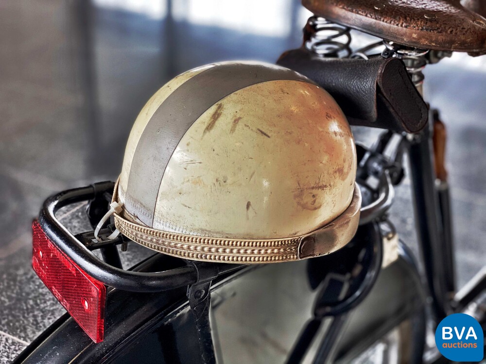 Berini Eitje Union Motorized Bicycle 1940.