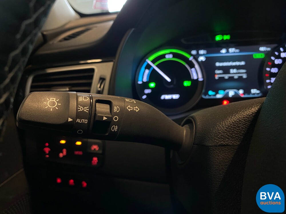 Kia Niro 1.6 GDi PHEV Business Line 141pk 2018, H-675-KJ