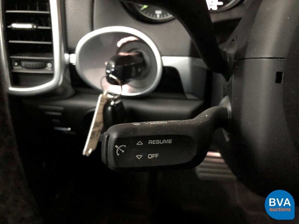 Porsche Cayenne 3.0 S E-Hybrid 416 PS 2015 FACELIFT -Original NL-, HF-348-Z.