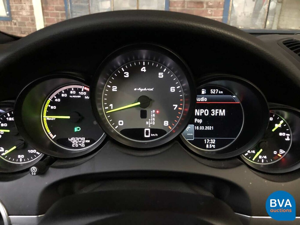 Porsche Cayenne 3.0 S E-Hybrid 416 PS 2015 FACELIFT -Original NL-, HF-348-Z.