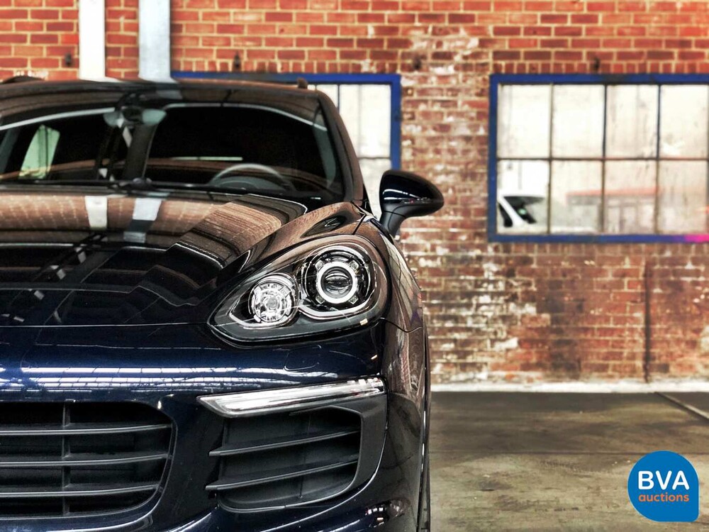 Porsche Cayenne 3.0 S E-Hybrid 416 PS 2015 FACELIFT -Original NL-, HF-348-Z.