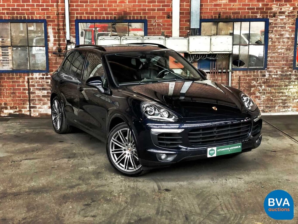Porsche Cayenne 3.0 S E-Hybrid 416 PS 2015 FACELIFT -Original NL-, HF-348-Z.