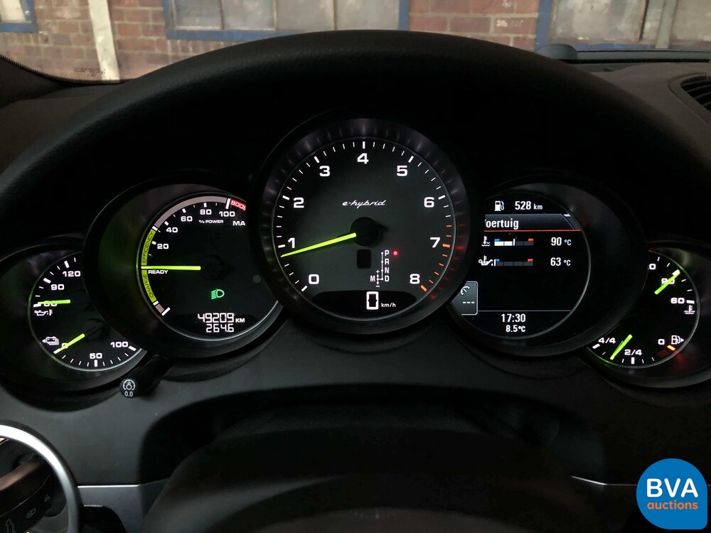 Porsche Cayenne 3.0 S E-Hybrid 416 PS 2015 FACELIFT -Original NL-, HF-348-Z.