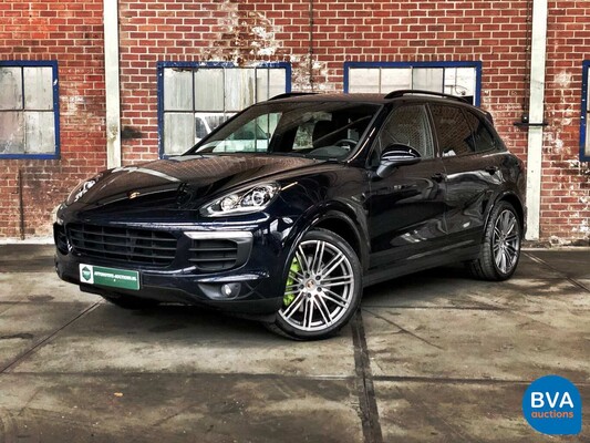 Porsche Cayenne 3.0 S E-Hybrid 416hp 2015 FACELIFT -Original NL-, HF-348-Z.