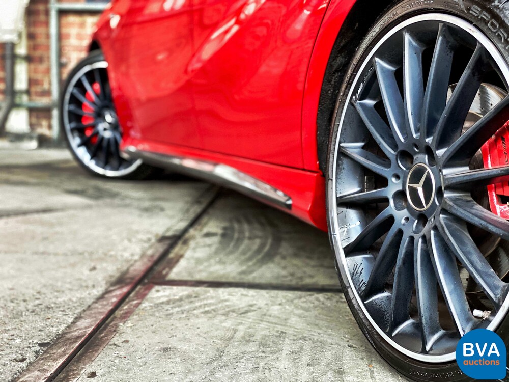 Mercedes-Benz A45 AMG 4Matic 360 PS TRACK-PACK A-Klasse 2014 -Org. NL-, 6-XBZ-85.
