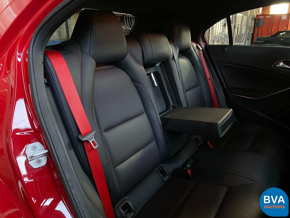 Mercedes-Benz A45 AMG 4Matic 360 PS TRACK-PACK A-Klasse 2014 -Org. NL-, 6-XBZ-85.