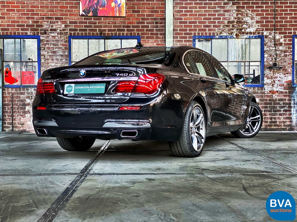 BMW 740d xDrive M-Sport 313 PS 7er, 9-ZKT-90.