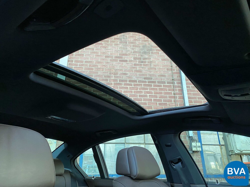 BMW 740d xDrive M-Sport 313 PS 7er, 9-ZKT-90.