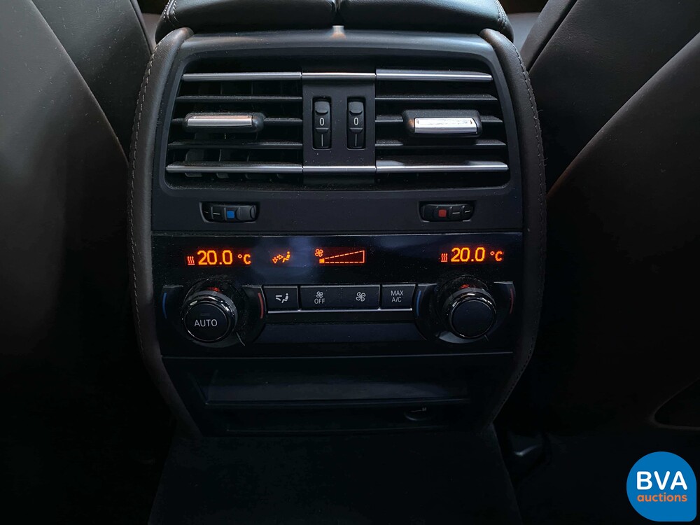 BMW 740d xDrive M-Sport 313 PS 7er, 9-ZKT-90.