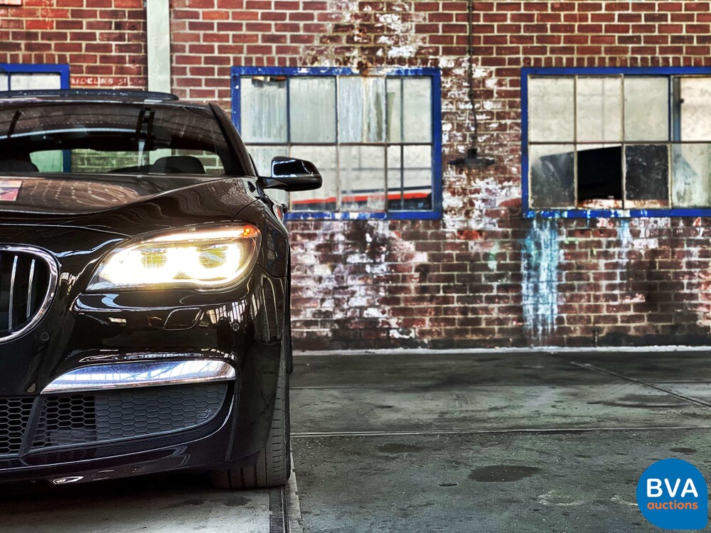 BMW 740d xDrive M-Sport 313 PS 7er, 9-ZKT-90.