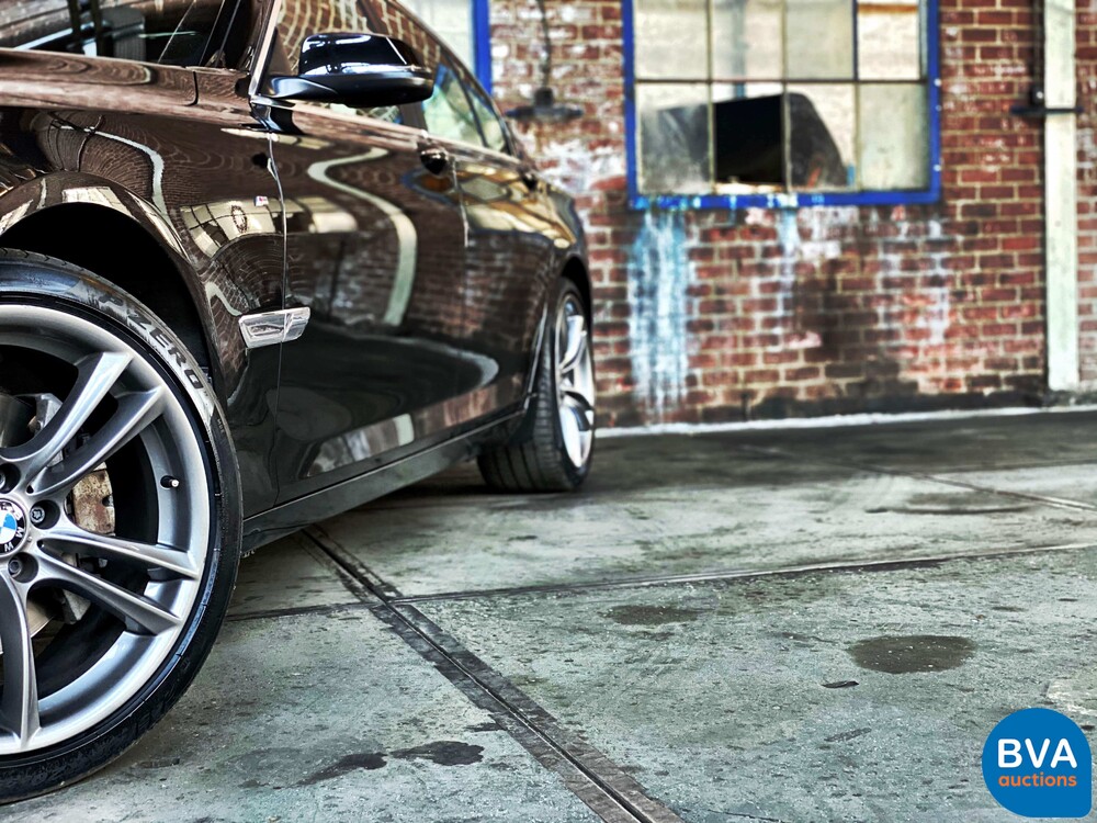 BMW 740d xDrive M-Sport 313 PS 7er, 9-ZKT-90.