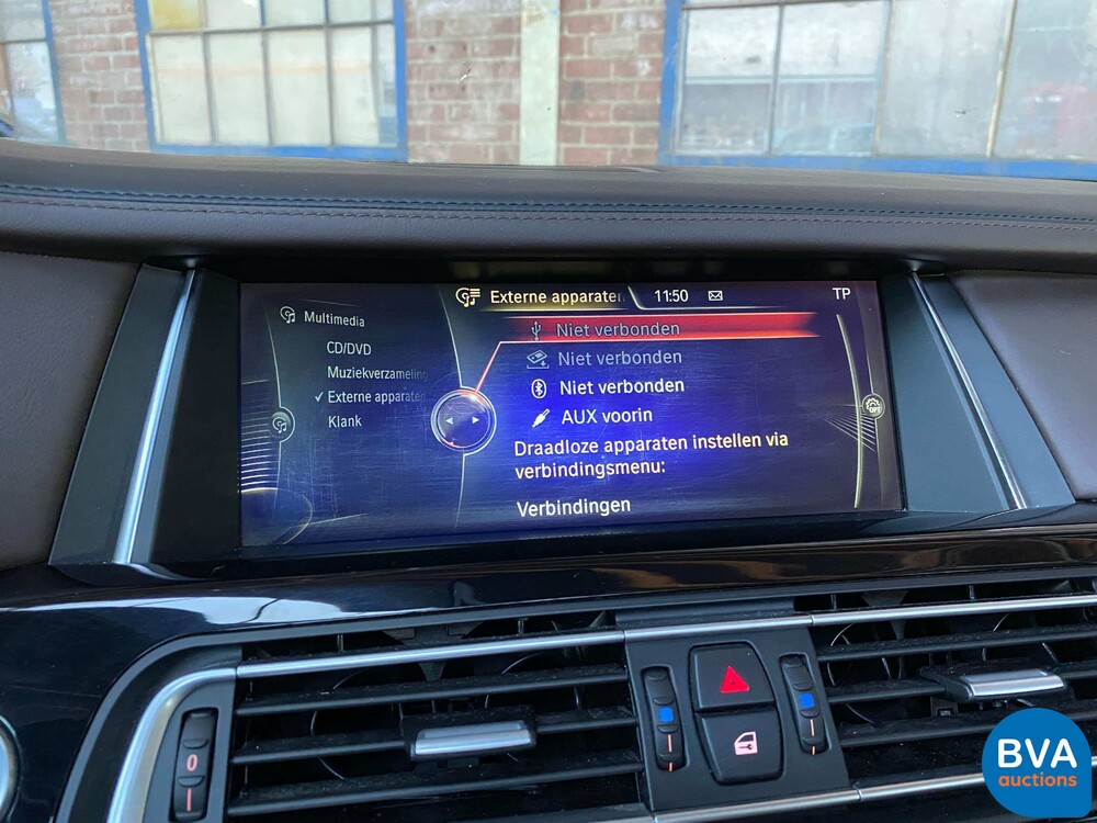 BMW 740d xDrive M-Sport 313 PS 7er, 9-ZKT-90.