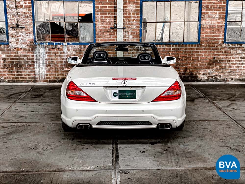 Mercedes-Benz SL350 AMG 3.5 V6 315 PS SL-Klasse 2011.