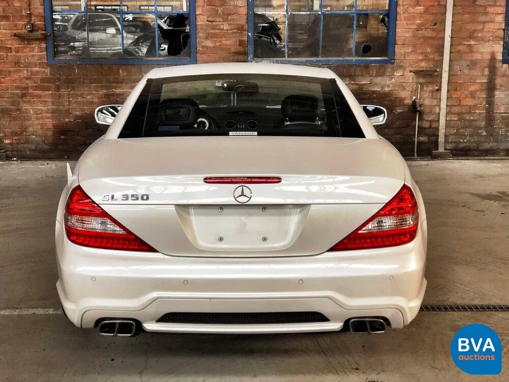 Mercedes-Benz SL350 AMG 3.5 V6 315 PS SL-Klasse 2011.