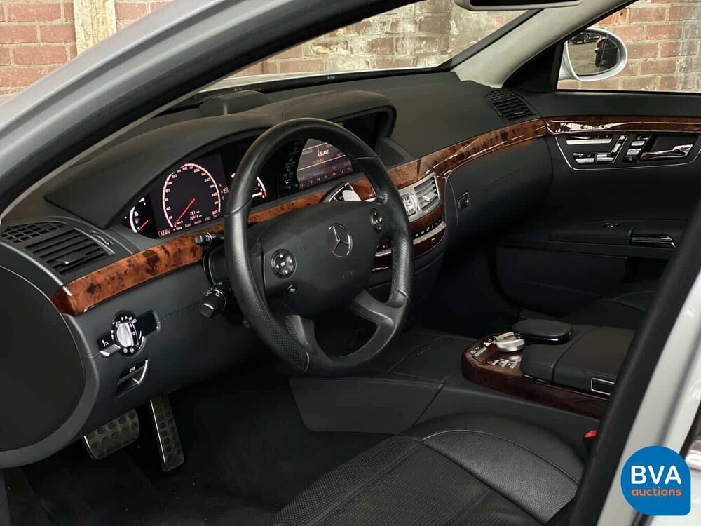 Mercedes-Benz S63 AMG Lange S-Klasse AMG 525 PS 2009, J-410-JK.