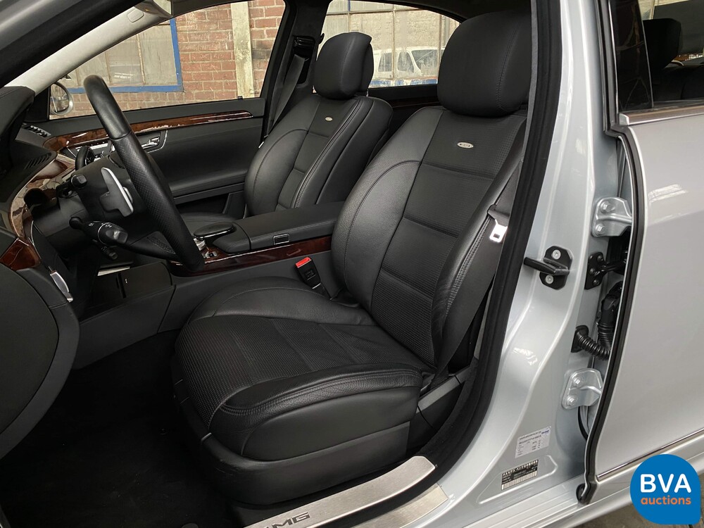 Mercedes-Benz S63 AMG Lange S-Klasse AMG 525 PS 2009, J-410-JK.