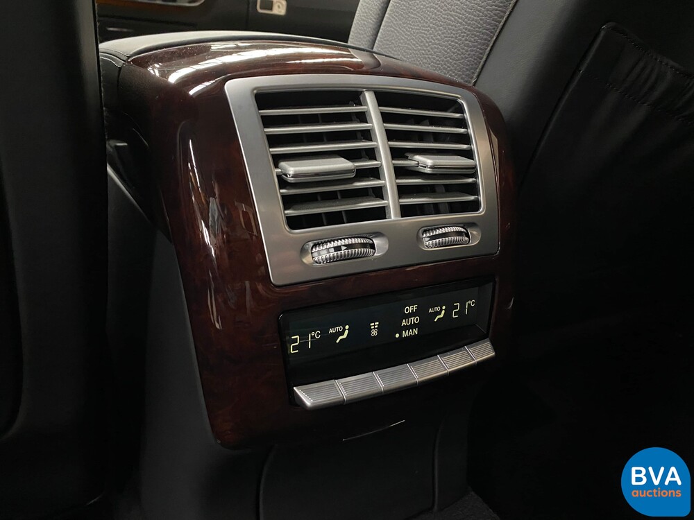 Mercedes-Benz S63 AMG Lange S-Klasse AMG 525 PS 2009, J-410-JK.