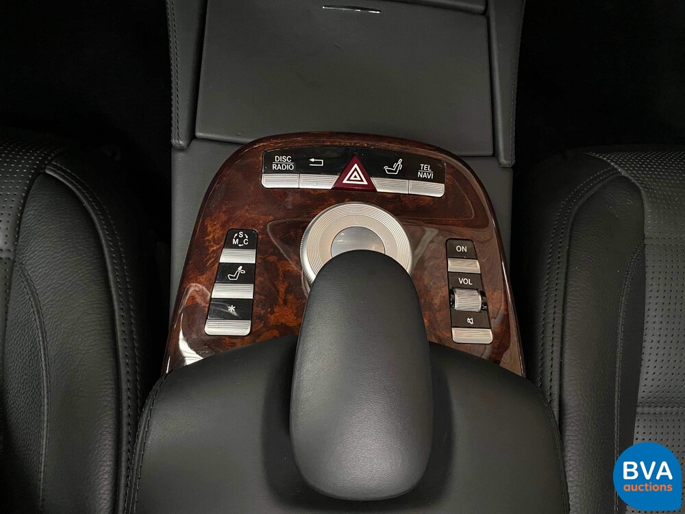 Mercedes-Benz S63 AMG Lange S-Klasse AMG 525 PS 2009, J-410-JK.