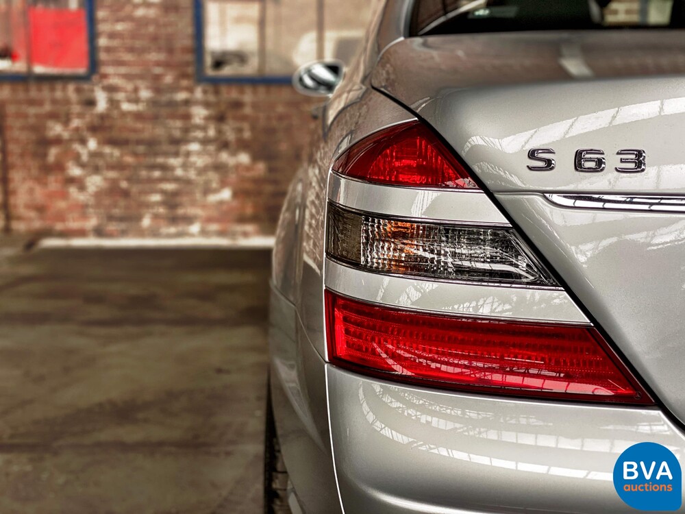 Mercedes-Benz S63 AMG Lange S-Klasse AMG 525 PS 2009, J-410-JK.