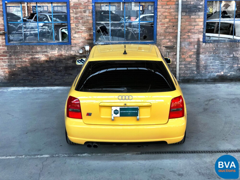 Audi S4 Avant 2.7 V6 Quattro Bi Turbo 265 HP 2001 -Youngtimer-.