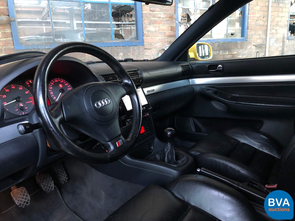 Audi S4 Avant 2.7 V6 Quattro Bi Turbo 265 HP 2001 -Youngtimer-.