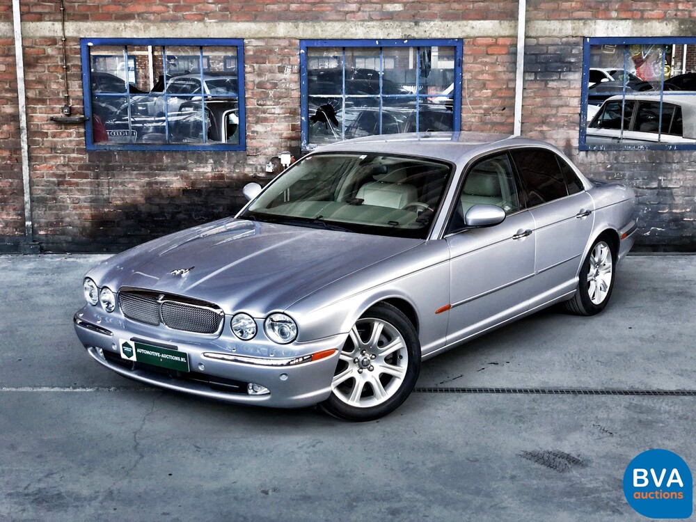 Jaguar XJ8 4.2 V8 300 PS 2003 -Youngtimer-.