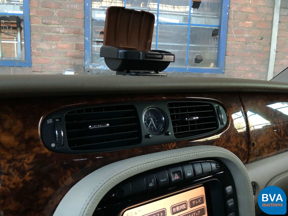 Jaguar XJ8 4.2 V8 300 PS 2003 -Youngtimer-.