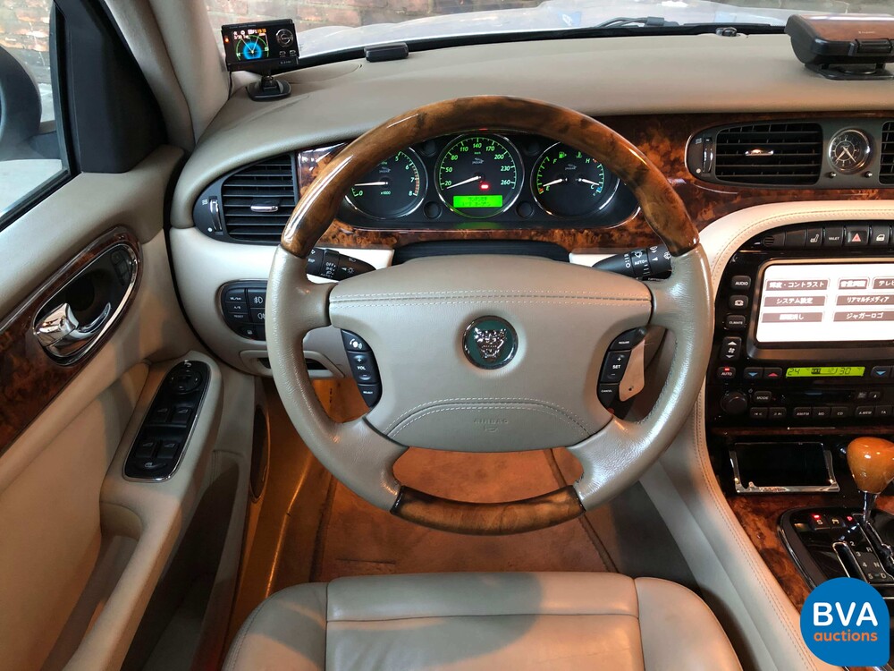 Jaguar XJ8 4.2 V8 300 PS 2003 -Youngtimer-.