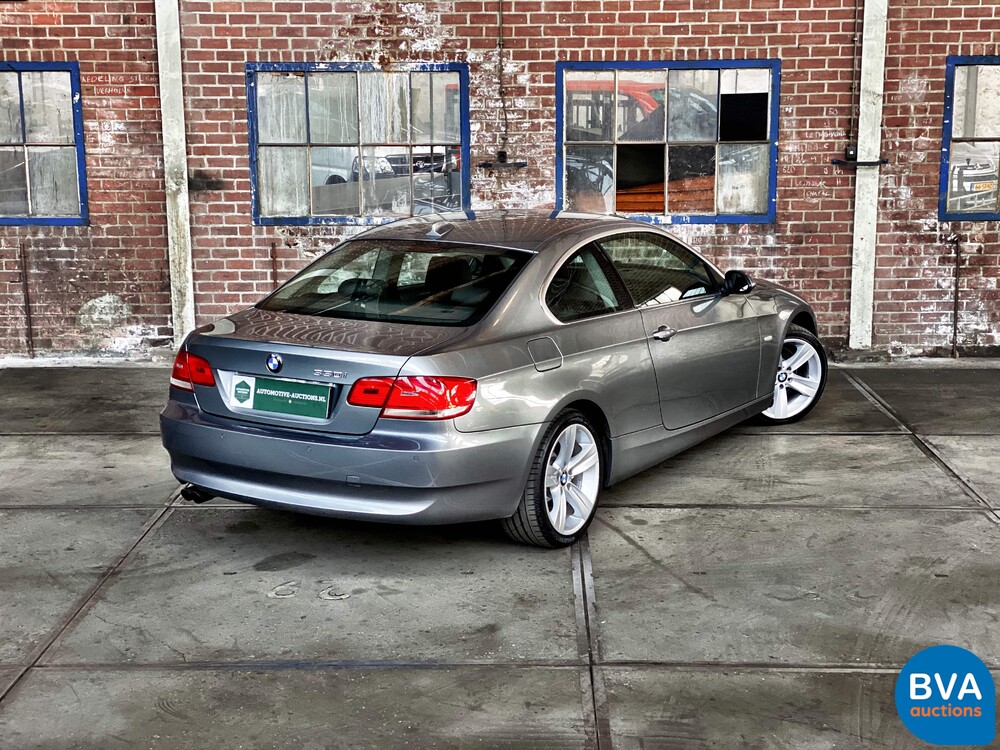 BMW 330i Coupé 272 PS 3er 2007, J-263-HX.
