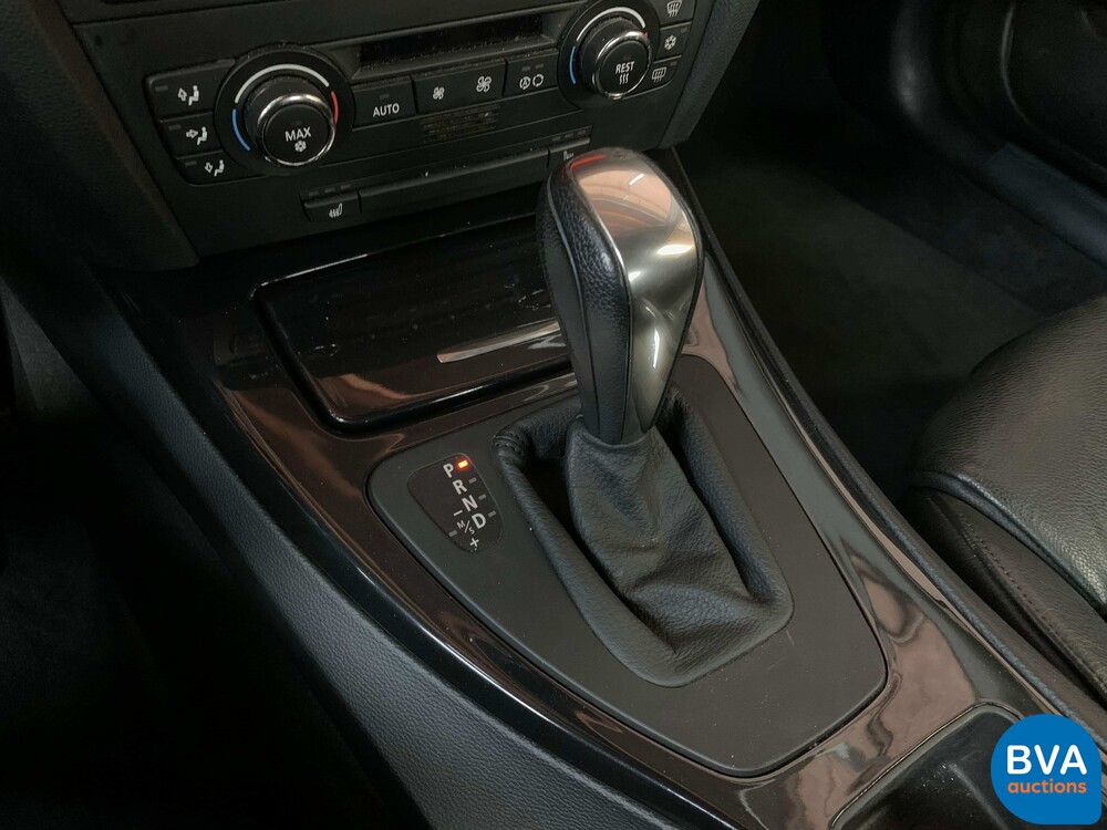 BMW 330i Coupé 272 PS 3er 2007, J-263-HX.