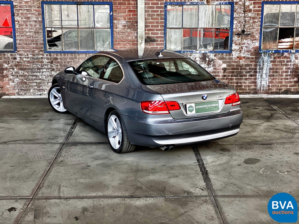 BMW 330i Coupé 272 PS 3er 2007, J-263-HX.